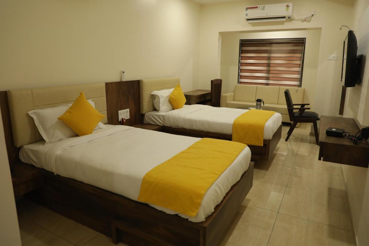 Hotel Balaji Palace Porbandar Exterior foto